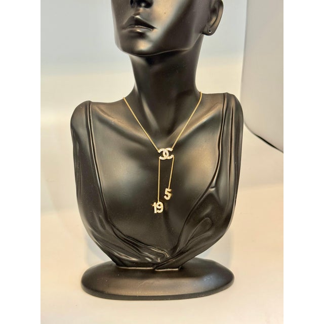Authentic CHANEL Rhinestone CC LOGO 5 & 19 Pendant Necklace Vintage, Estate For Sale - Image 11 of 18