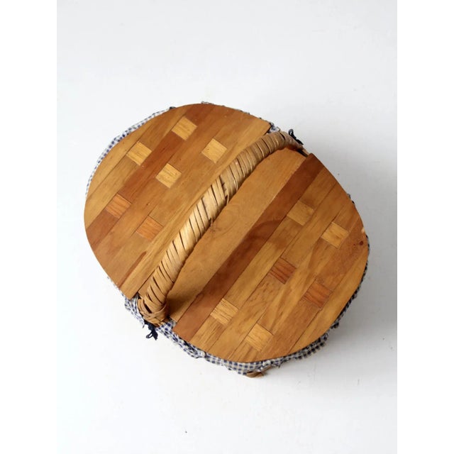 Vintage Picnic Basket With Lining For Sale - Image 10 of 13