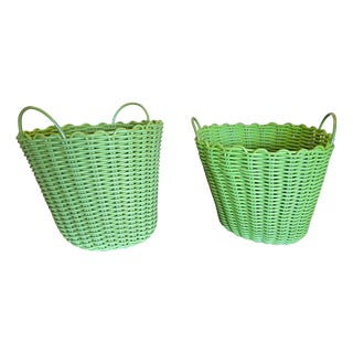 Woven Plastic Rattan Baskets, 1970s, Set of 2 For Sale