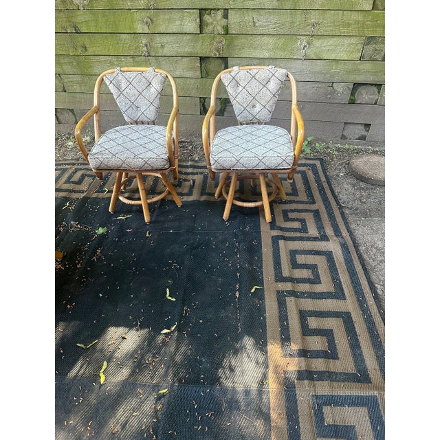 Brown 1960s Reed & Rattan Furniture Bamboo Round Table With Four Swivel Chairs With Pads - Set of 5 For Sale - Image 8 of 8