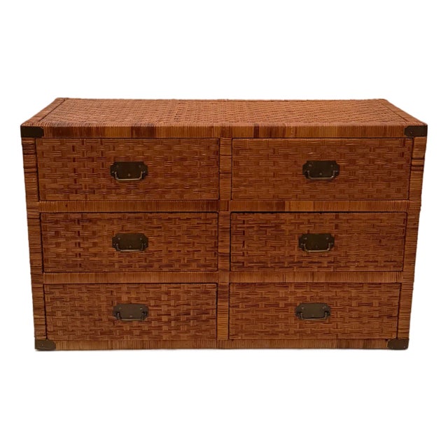 1970s Large 6 Drawer Woven Rattan Chest of Drawers With Metal Mounts For Sale