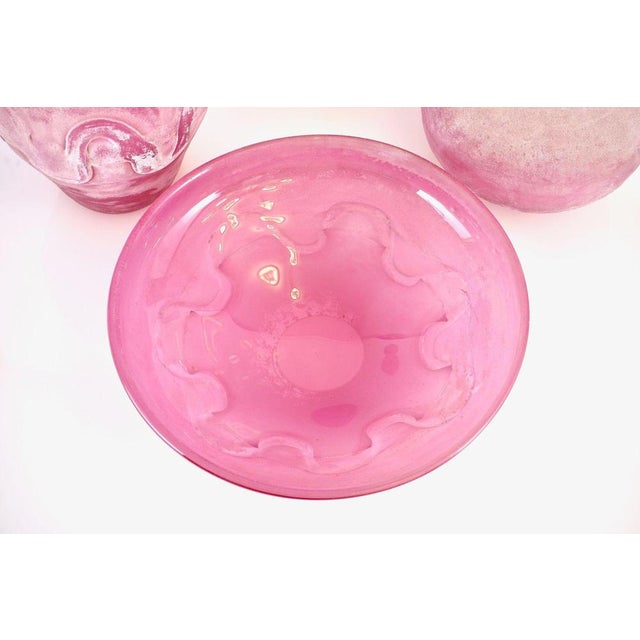 A Ruby Scavo Vases and Bowl by Livio Seguso for Bisazza, 1990, Set of 3 For Sale - Image 16 of 18