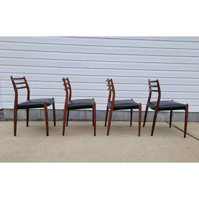 Mid-Century Modern 1960s Danish j.l. Moller Teak Dining Chairs Set/4 For Sale - Image 3 of 15