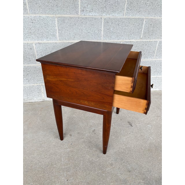 Mid-Century Modern Willet Transitional Mid Century Modern Cherry 2 Drawer Nightstand For Sale - Image 3 of 9