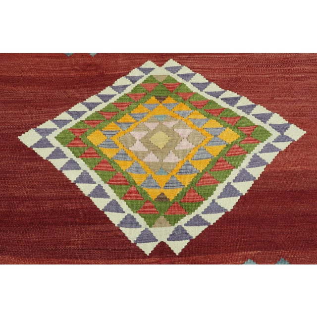 Mid 20th Century Vintage Turkish Kilim Rug-5′6″ × 7′10″ For Sale - Image 5 of 13