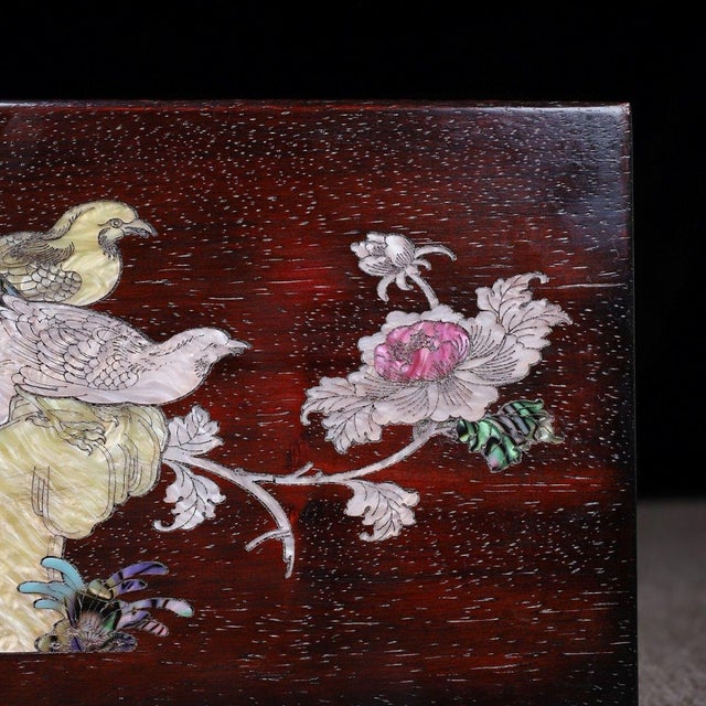 Zitan Wood Jewelry Box Inlaid With Mother-of-Pearl Bird Motif For Sale In Los Angeles - Image 6 of 9