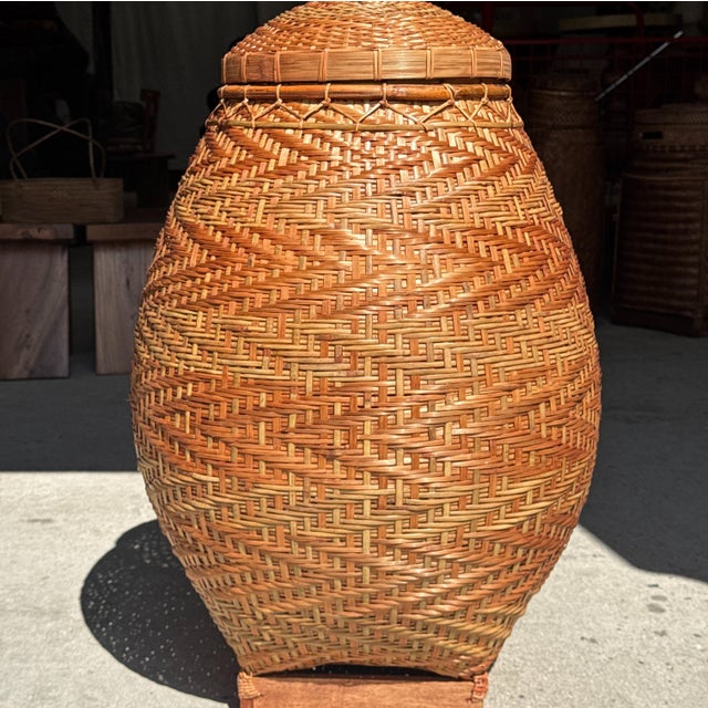Large Indonesian Oval Wickerwork Basket with Lid For Sale - Image 13 of 18