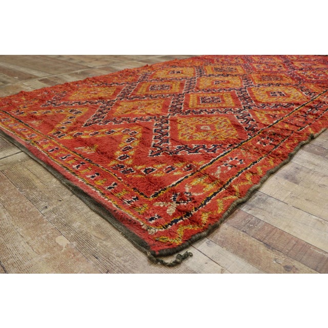 Vintage Berber Red Beni M'Guild Moroccan Rug - 05'09 X 10'07 For Sale In Dallas - Image 6 of 9