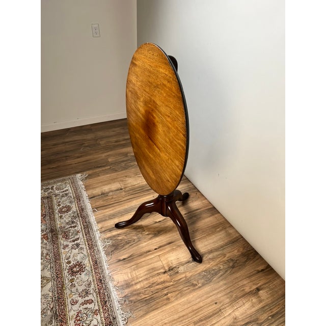 Early 19th Century Antique Queen Anne Mahogany Birdcage Tilt Top Breakfast Table C. Early 19th Century For Sale - Image 5 of 8