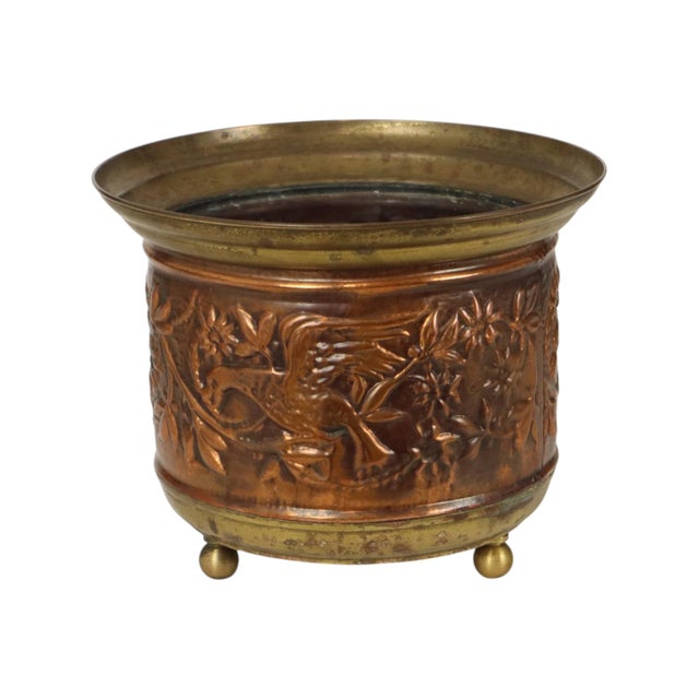 Repoussé Flower Pot in Red Copper and Brass, 1900s For Sale - Image 3 of 16