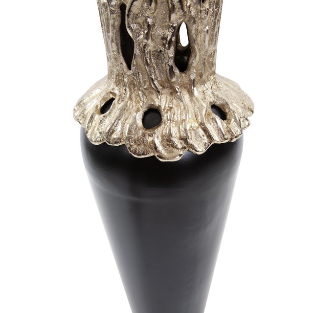 Kenneth Ludwig Chicago Black Zetian Vase- Short For Sale - Image 4 of 8