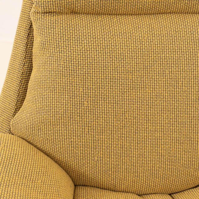 Khaki Set of P60 Lounge Chair and Ottoman by Vittorio Introini for Saporiti Italia, 1970s For Sale - Image 8 of 9