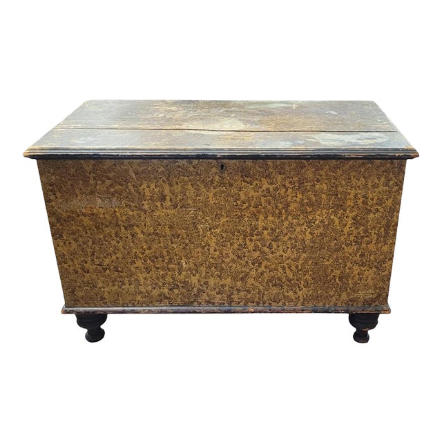 Early 19th Century Sponge Painted Blanket Chest For Sale