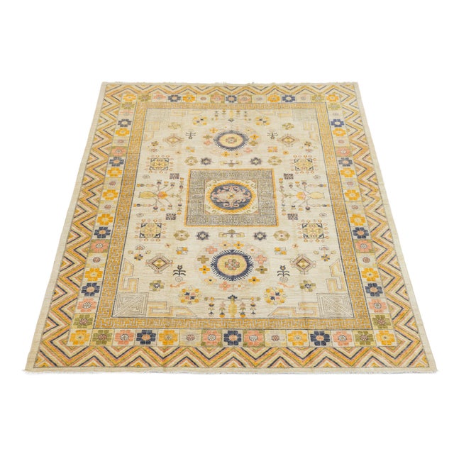 Modern Khotan Style Hand-Knotted Wool Rug Neutral & Ochre Transitional 10x14 For Sale - Image 4 of 12