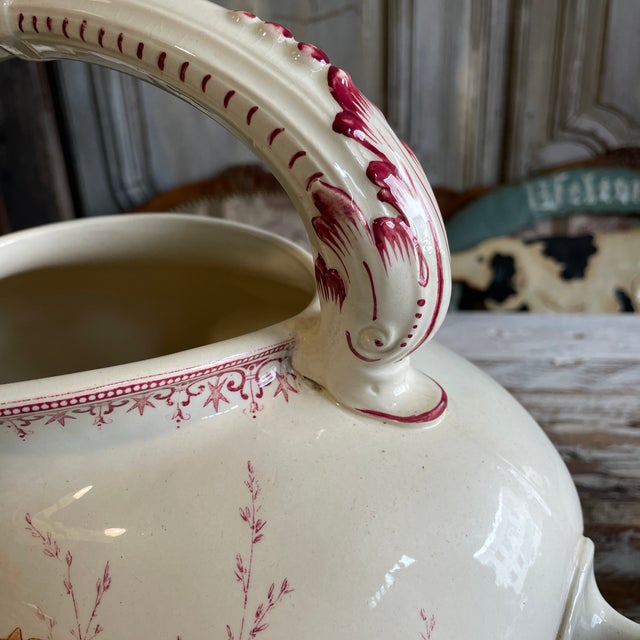 Toilette Set with Tilt Jug from Sarreguemines, 1890s, Set of 2 For Sale - Image 6 of 12