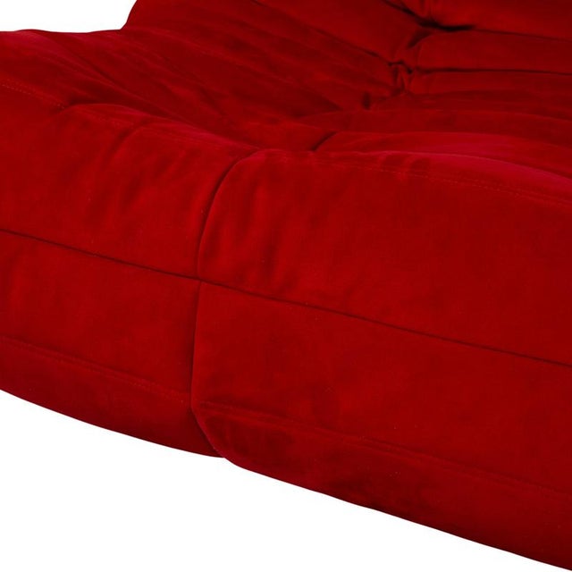Ligne Roset Togo Fabric Three-Seater Sofa Couch in Red by Michel Ducaroy for Ligne Roset For Sale - Image 4 of 13