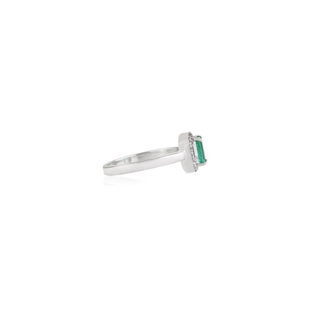 Metal Modern Inspired 0.56 Carat Emerald Diamond Halo Statement Ring, Size 7.5 For Sale - Image 7 of 11
