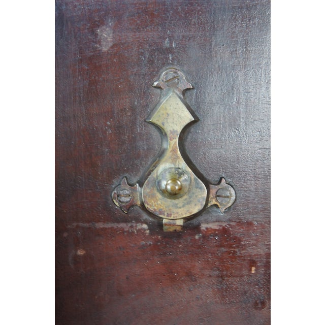 Antique Queen Anne Philadelphia Mahogany Tilt Top Birdcage Candlestand Tea Table For Sale - Image 6 of 12