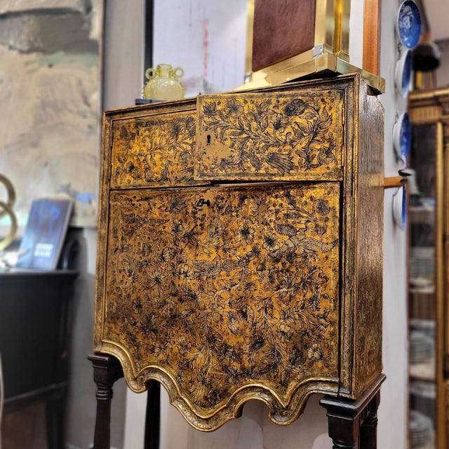 Art Nouveau Gilded and Silver-Plated Embossed Cabinet, Spain, 1920s For Sale - Image 3 of 18