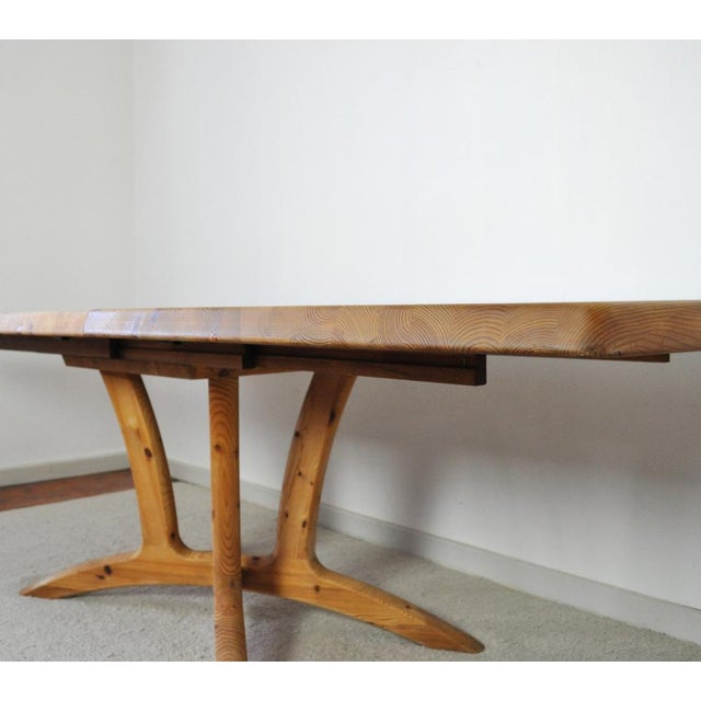 Large Scandinavian Extendable Dining Table in Pine For Sale - Image 18 of 18