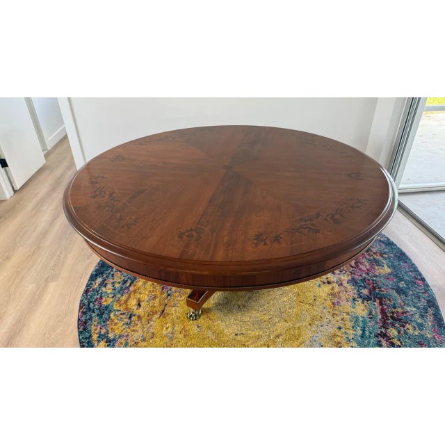 Traditional Round Inlaid Pedestal Dining Table by La Maison Élégante Pour Les Meubles Français For Sale - Image 3 of 13
