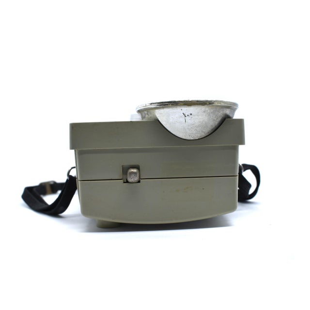 Mid-Century Vintage Kodak Brownie Starmite 127 Film Camera For Sale - Image 6 of 7