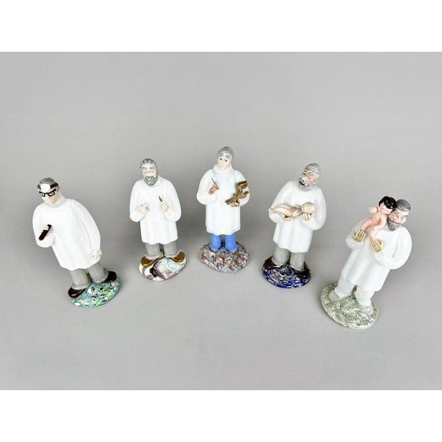 Glass Statuettes of Doctors attributed to Jaroslav Brychta, 1970s, Set of 6 For Sale - Image 18 of 18