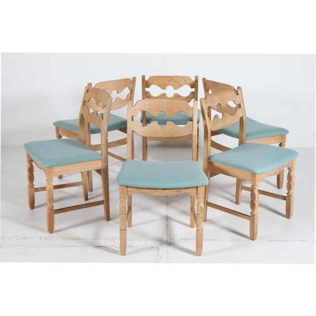Mid-Century Modern Vintage Danish Razor Blade Chairs in Oak by Henning Kjærnulf, 1970s, Set of 6 For Sale - Image 3 of 12