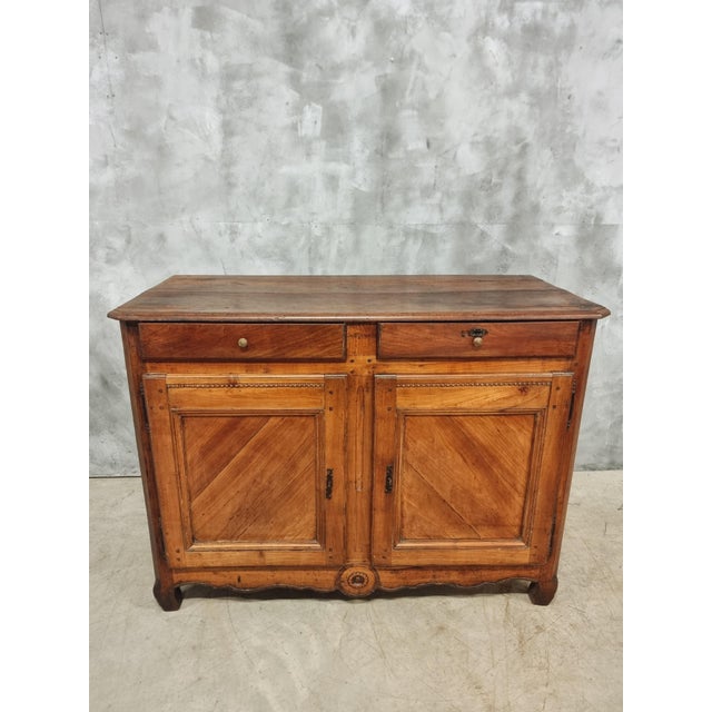 Antique Buffet in Cherry and Mahogany For Sale - Image 18 of 18