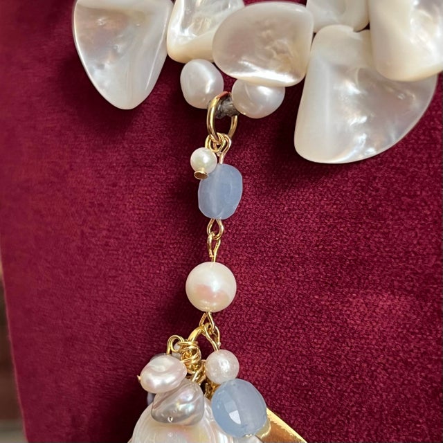 Natural Shell Genuine Pearl Aquamarine Mother of Pearl Necklace Gold Accents For Sale - Image 4 of 10