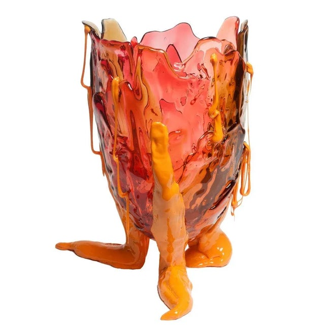 Contemporary Clear Special Extracolor Clear Brown, Clear Fuchsia, Clear Pink and Matt Yellow Vase by Gaetano Pesce for Fish Design For Sale - Image 3 of 3