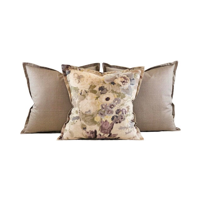 Textile Designer P Kaufmann Braemore Green Gray Lilac Purple "Lisette" Floral Bouquet Linen Pillow Covers- 3 Pc Set For Sale - Image 7 of 7