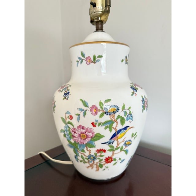 Vintage Aynsley Pembroke Bone China Table Lamp With Gilt Accents For Sale - Image 4 of 5