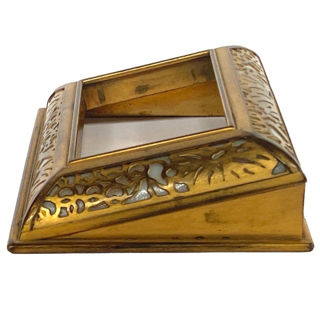 Art Nouveau American Tiffany Studios Bronze Dore Grapevine 930 Desk Calendar Frame For Sale - Image 3 of 14