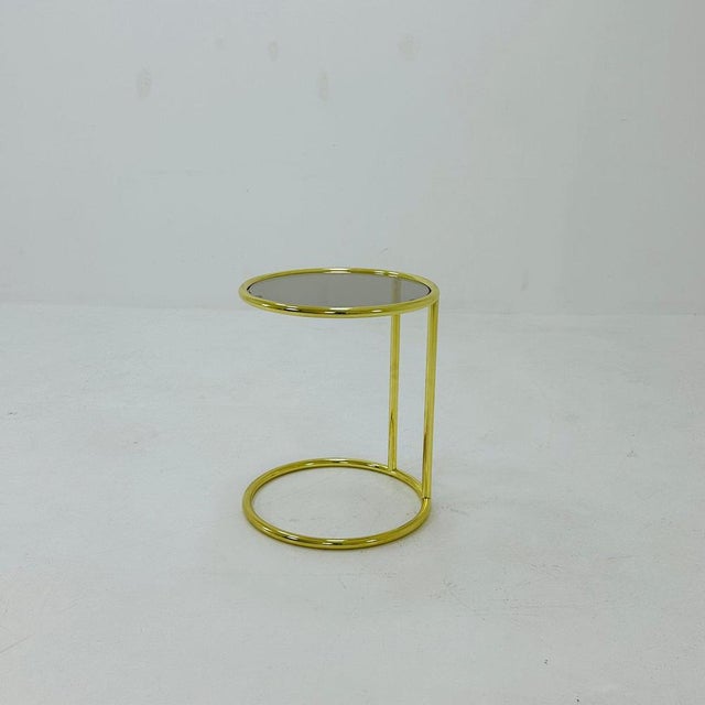 Bauhaus Round Golden Chrome and Glass Side Table, 1980s For Sale - Image 10 of 11