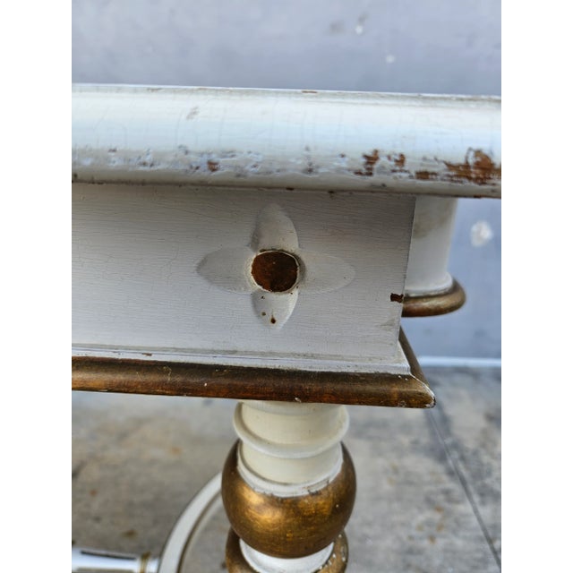 Early 20th Century Antique Gustavian Style Polychromed Center Table For Sale In Miami - Image 6 of 12