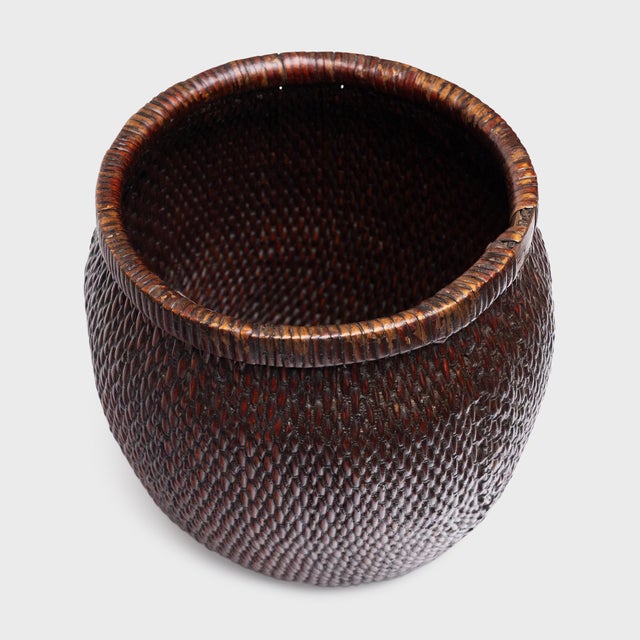Chinese Chinese Red Lacquer River Basket, C. 1900 For Sale - Image 3 of 4