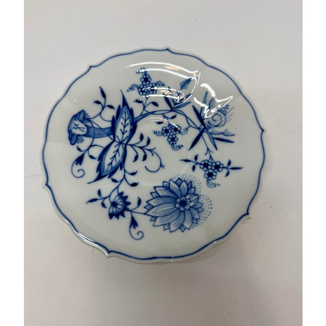 Late 19th Century Antique Meissen Porcelain Blue Onion 3-Piece Trio– Cup, Saucer, & Plate – First Quality For Sale - Image 5 of 9