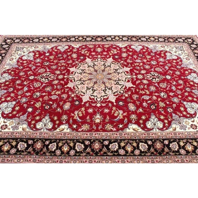 Textile Hand-Knotted Middle Eastern Rug in Wool & Silk For Sale - Image 7 of 11