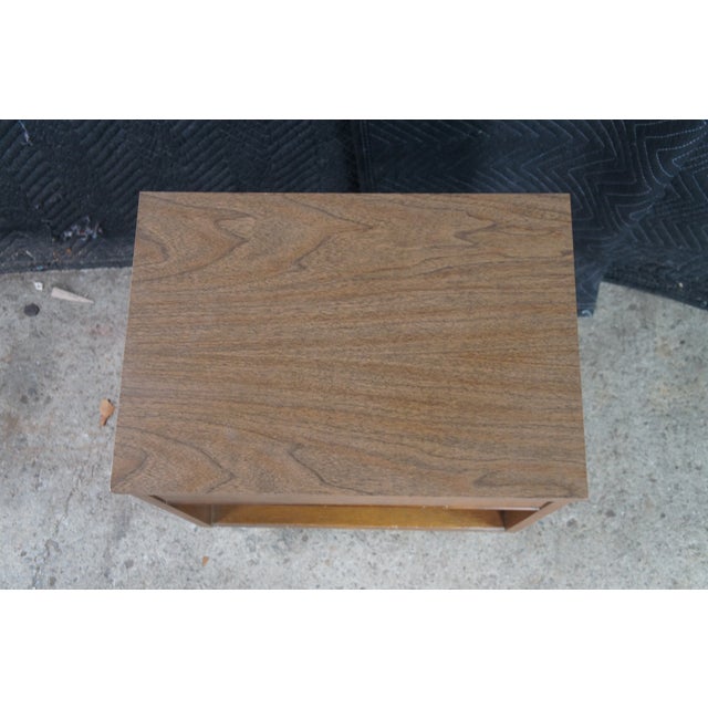 Wood 1960s Mid Century Modern Walnut Bedside Table Nightstand Side End Table Drawer For Sale - Image 7 of 10