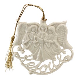 Example of Lenox Holiday Decor