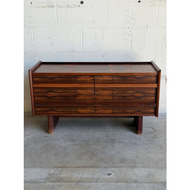 Wood Rosewood Four Drawer Dresser Chest Low Storage Bagn Møbelindustri Bruksbo Norway 1960s For Sale - Image 7 of 10