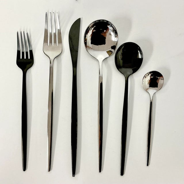 Vintage Contemporary Modern Silver & Black Tone Flatware - 144 Piece Set, 24 Place Settings For Sale - Image 15 of 18