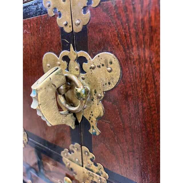 Late 19th Century Antique Korean Butterfly Wedding Chest | 19th Century Elm Wood Tansu With Brass Butterfly Inlays, Dowry Cabinet For Sale - Image 5 of 8