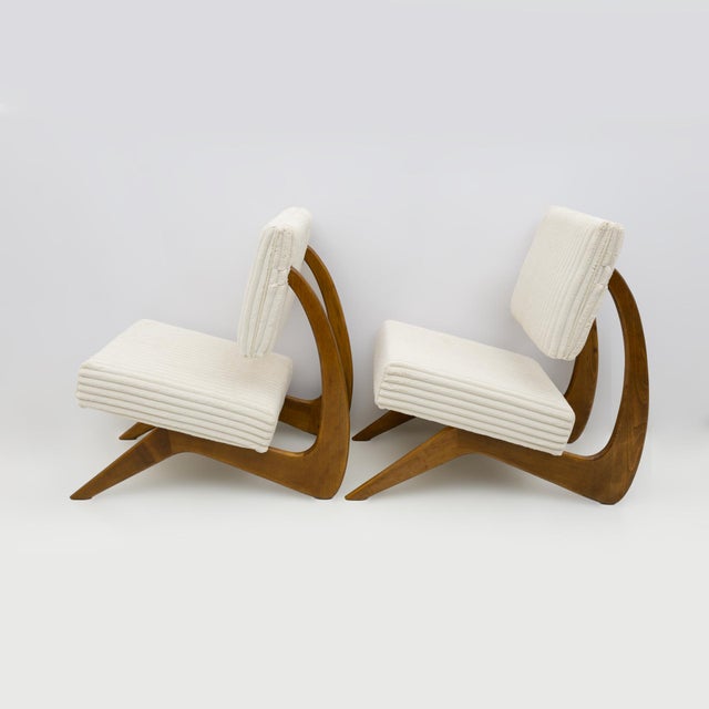 Wood Vintage Lounge Chairs in Walnut by Adrian Pearsall for for Craft Associates, 1960, Set of 2 For Sale - Image 7 of 11