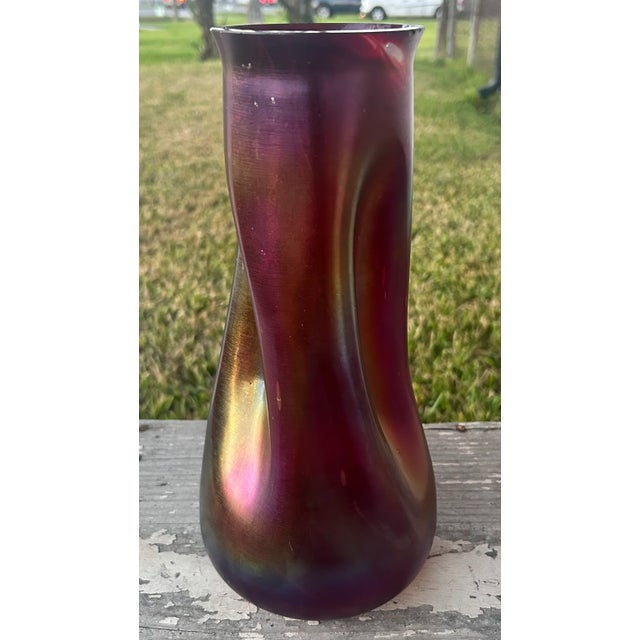 Art Nouveau Circa 1900 Bohemian Josef Rindskopf Art Nouveau Iridescent Ruby Red Glass Striated Twist Vase For Sale - Image 3 of 11