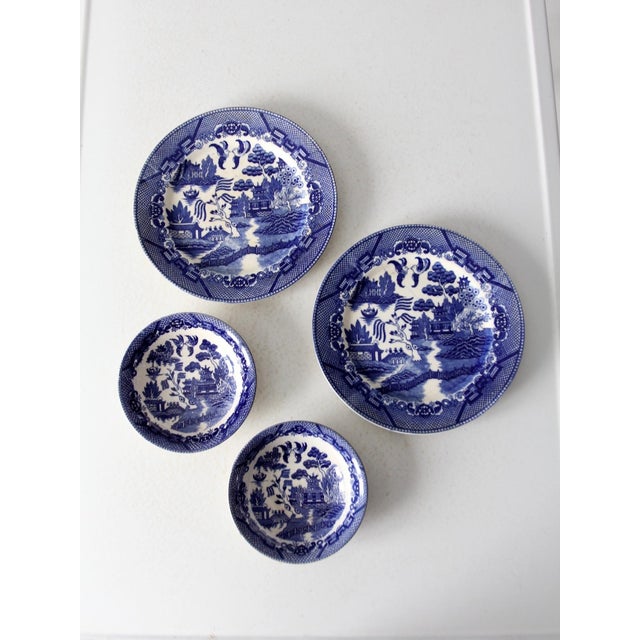 Japanese Vintage Japanese Blue Willow Plate and Bowl Set For Sale - Image 3 of 7