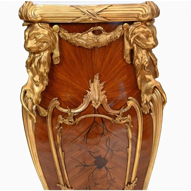 French Empire Tall Tables Linke Pedestal Stands with Inlay Gilt, Set of 2 For Sale - Image 4 of 10