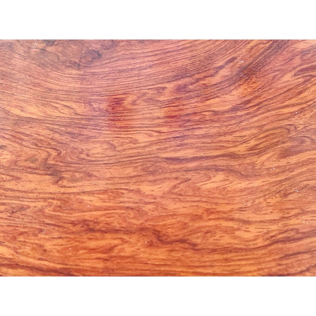 1950s French Louis XV Style Chest of Drawers in Elm Burl and Walnut, 1940s For Sale - Image 5 of 18