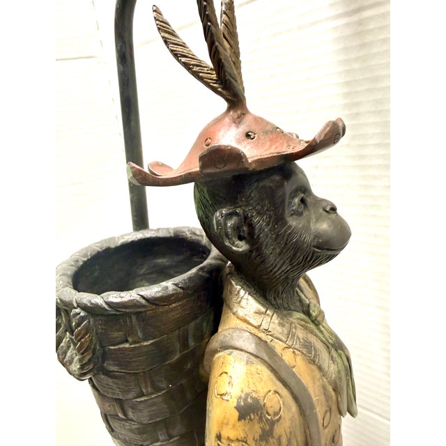 Mid 20th Century Chinoiserie Cast Bronze Figural Table Lamp For Sale - Image 4 of 11